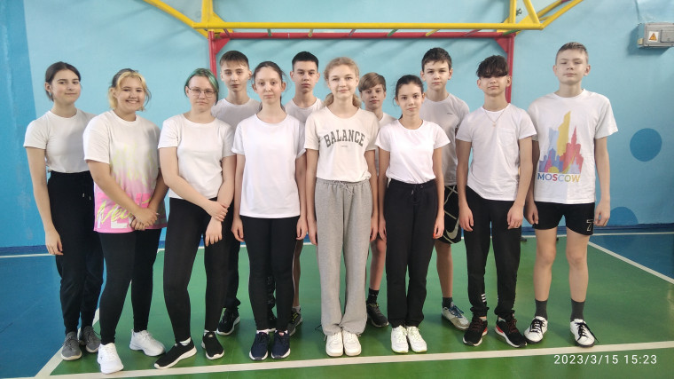 6 и 7 классы приняли участие в муниципальном этапе Всероссийских спортивных соревнований школьников &quot;Президентские состязания&quot;..